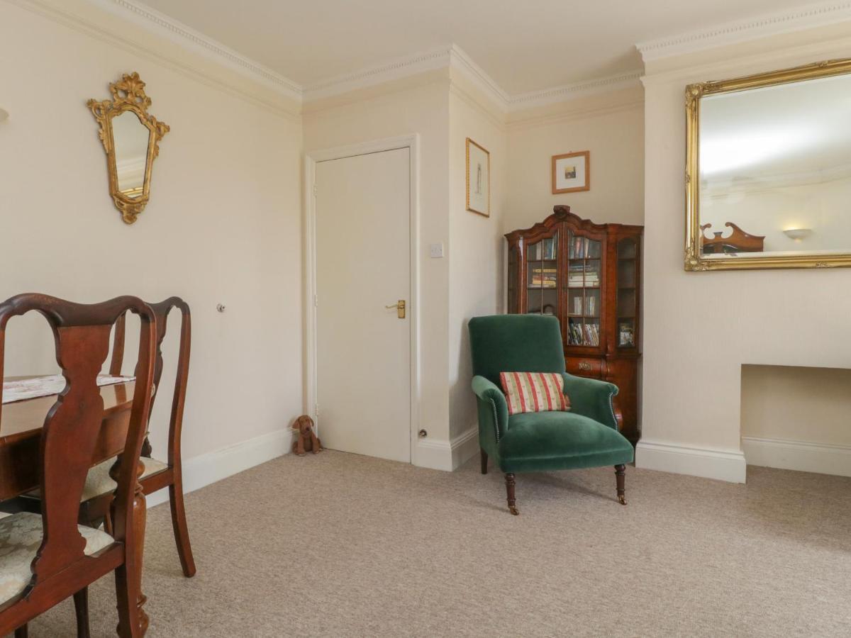 1 Abbey Court Daire Sherborne  Dış mekan fotoğraf