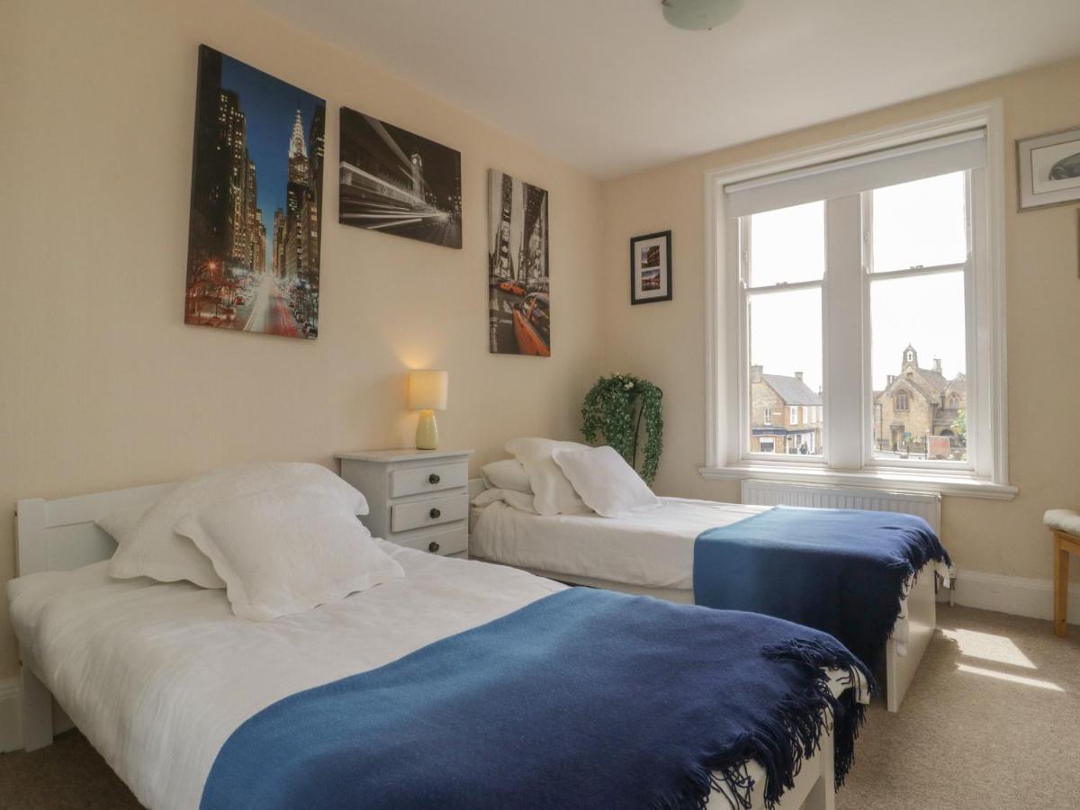1 Abbey Court Daire Sherborne  Dış mekan fotoğraf