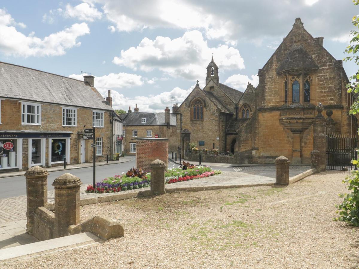 1 Abbey Court Daire Sherborne  Dış mekan fotoğraf